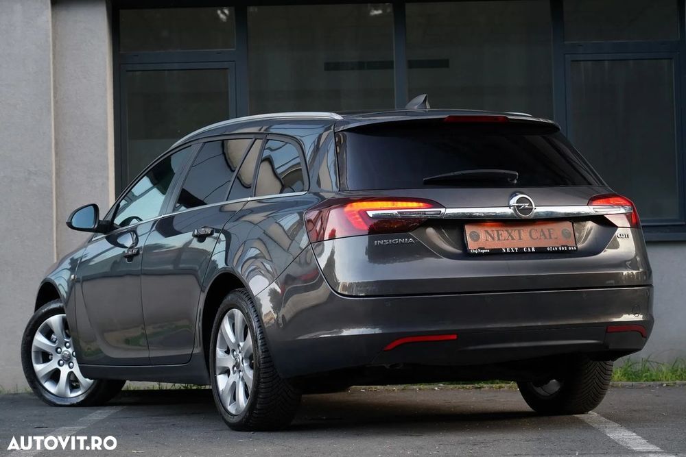 Opel Insignia - 11