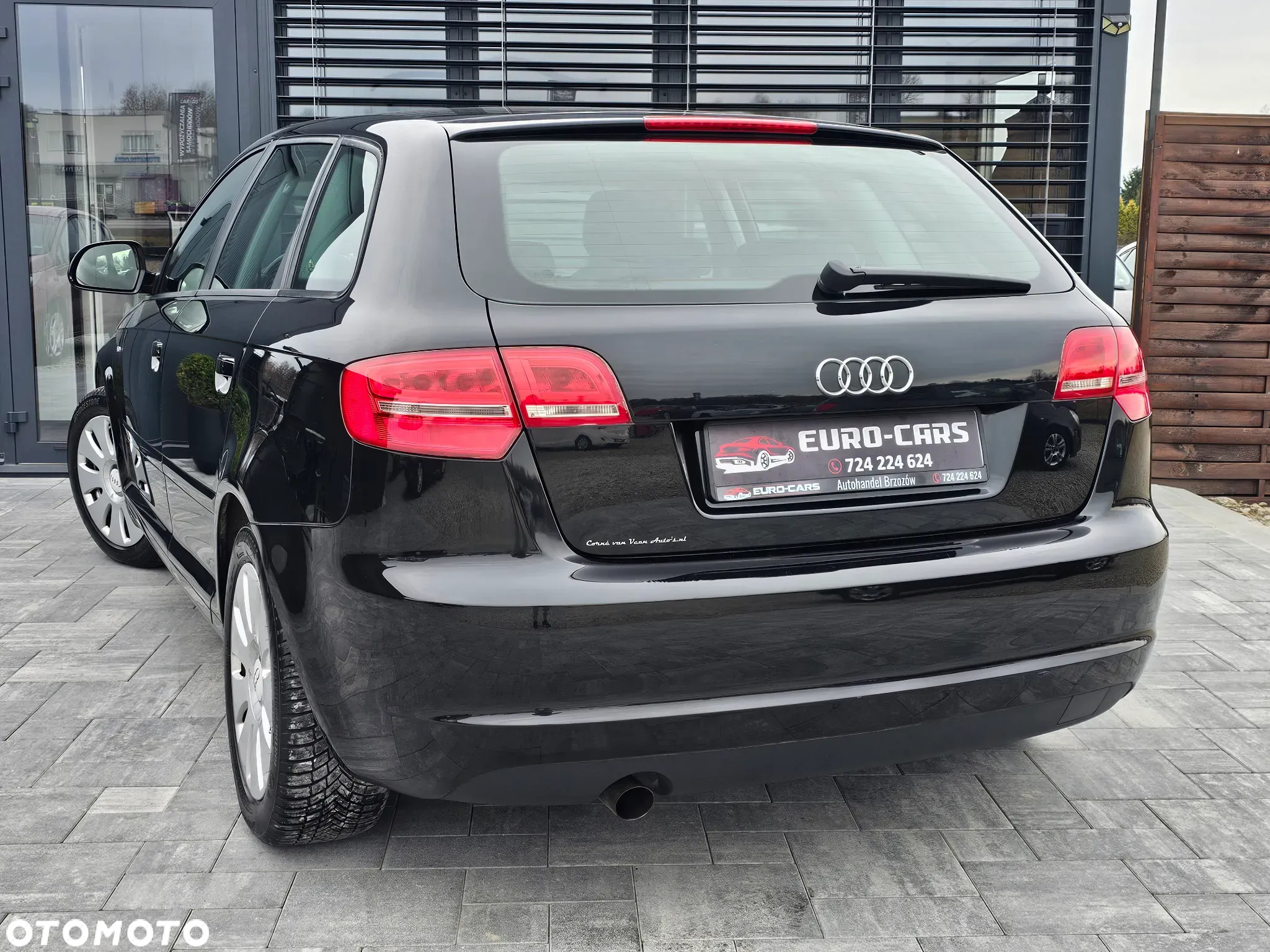 Audi A3 1.6 Sportback Ambiente - 27