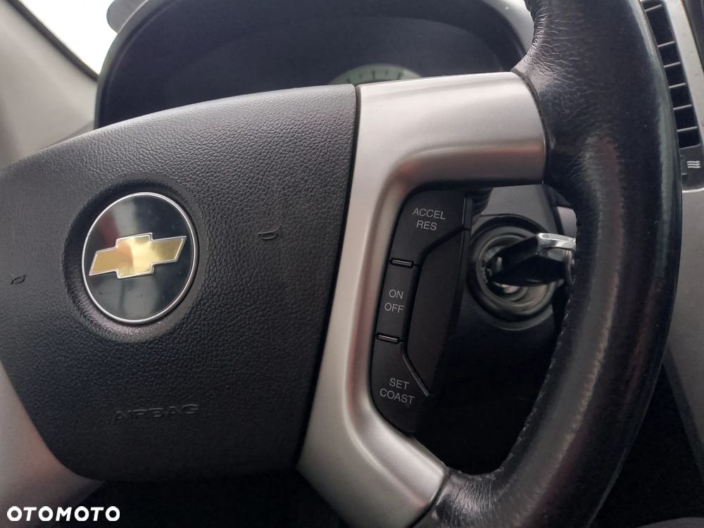 Chevrolet Captiva 2.4 LS - 24