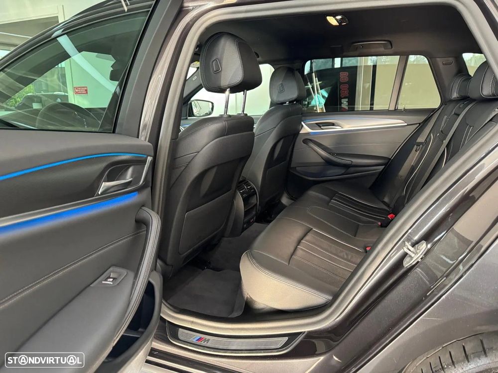 BMW 520 e Pack M - 10