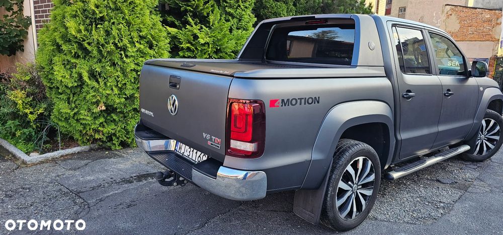 Volkswagen Amarok 3.0 V6 TDi 4MOTION Aventura - 3