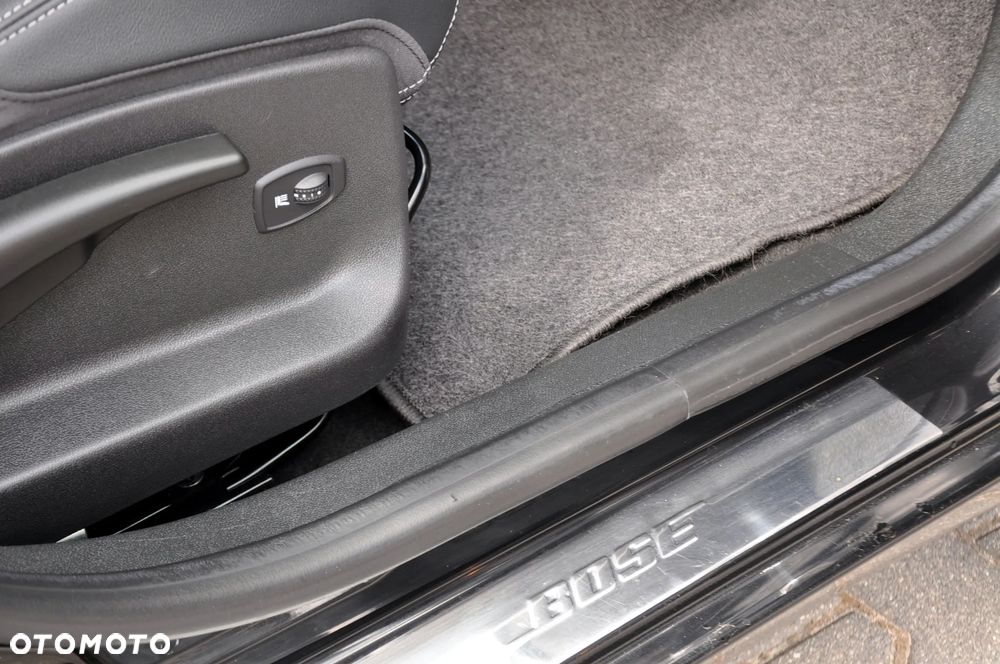 Renault Megane 1.2 16V TCE Energy Bose Edition - 19