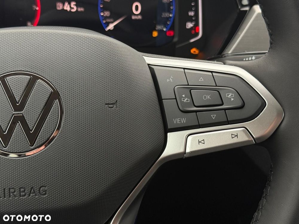 Volkswagen Touran 1.5 TSI EVO Comfortline Plus - 12