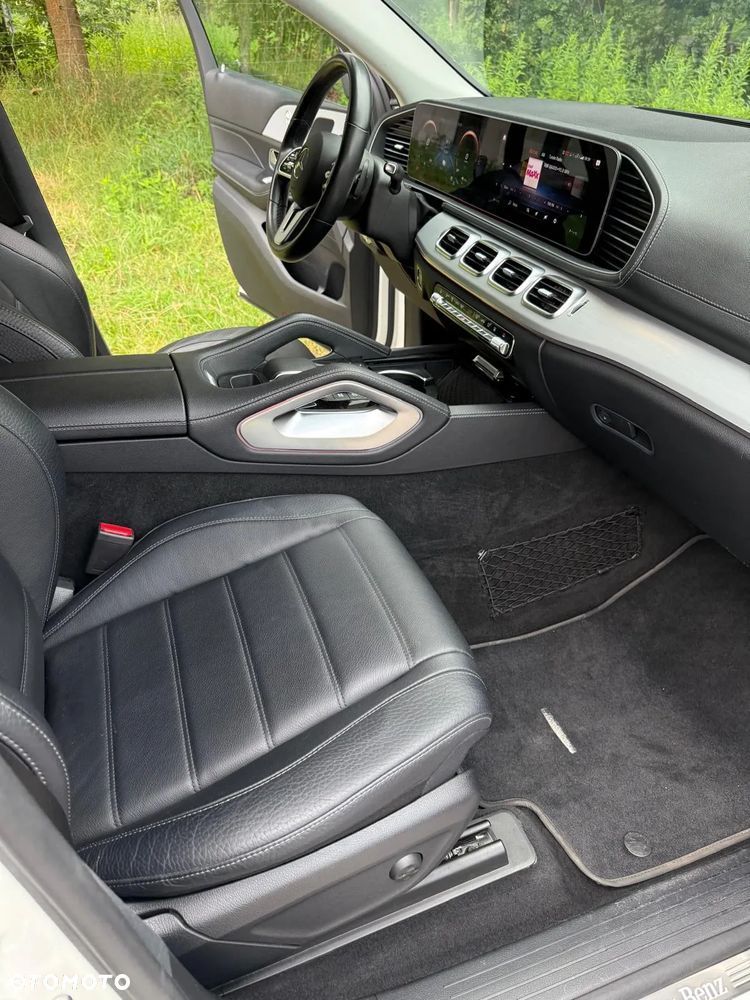 Mercedes-Benz GLE - 16