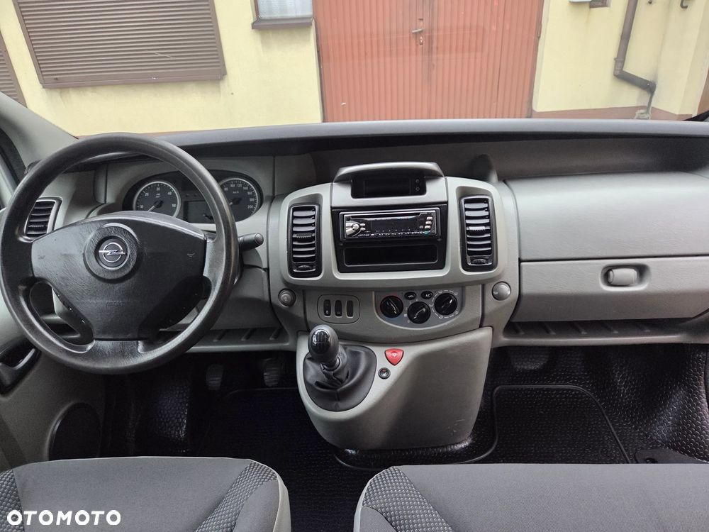 Opel Vivaro - 7