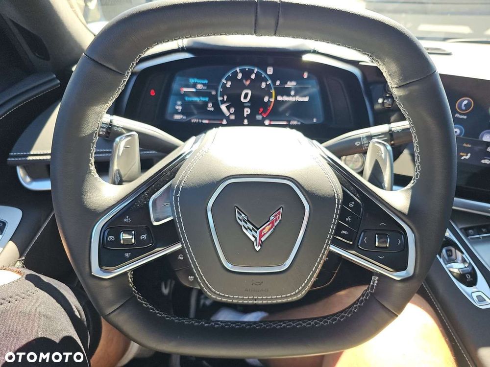 Chevrolet Corvette - 11