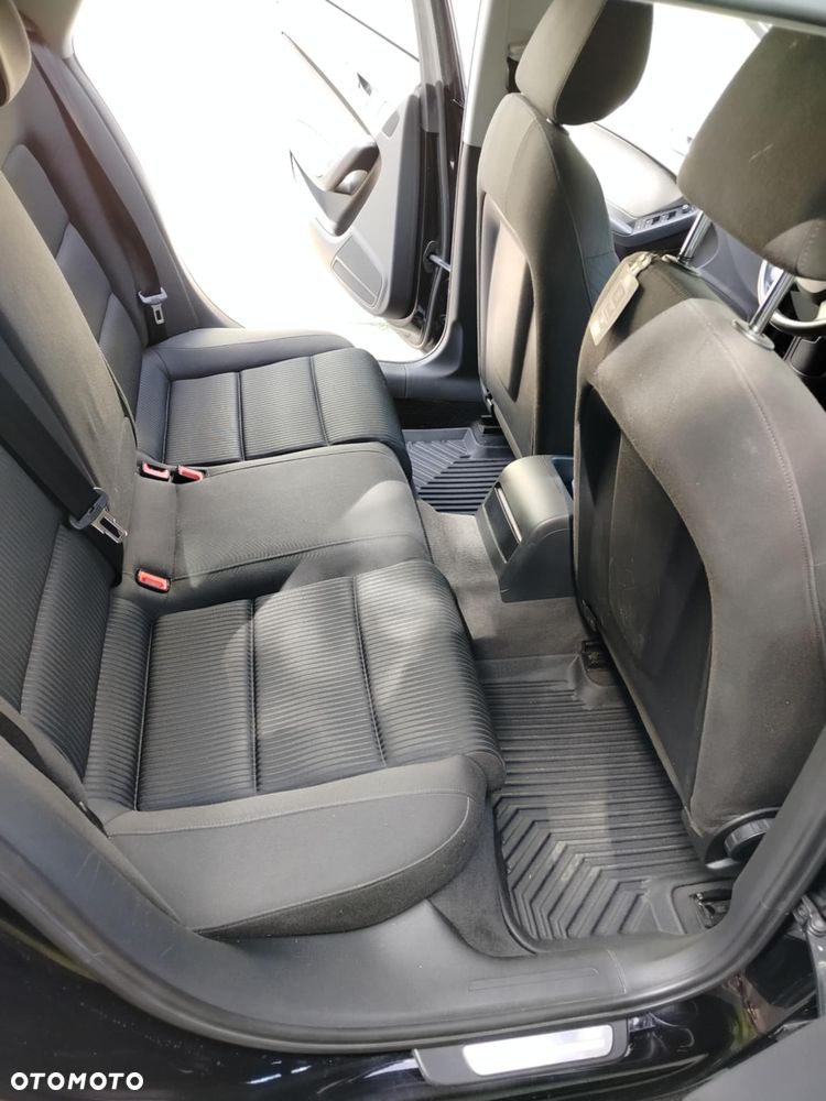 Audi A4 Avant 1.8 TFSI Ambiente - 8