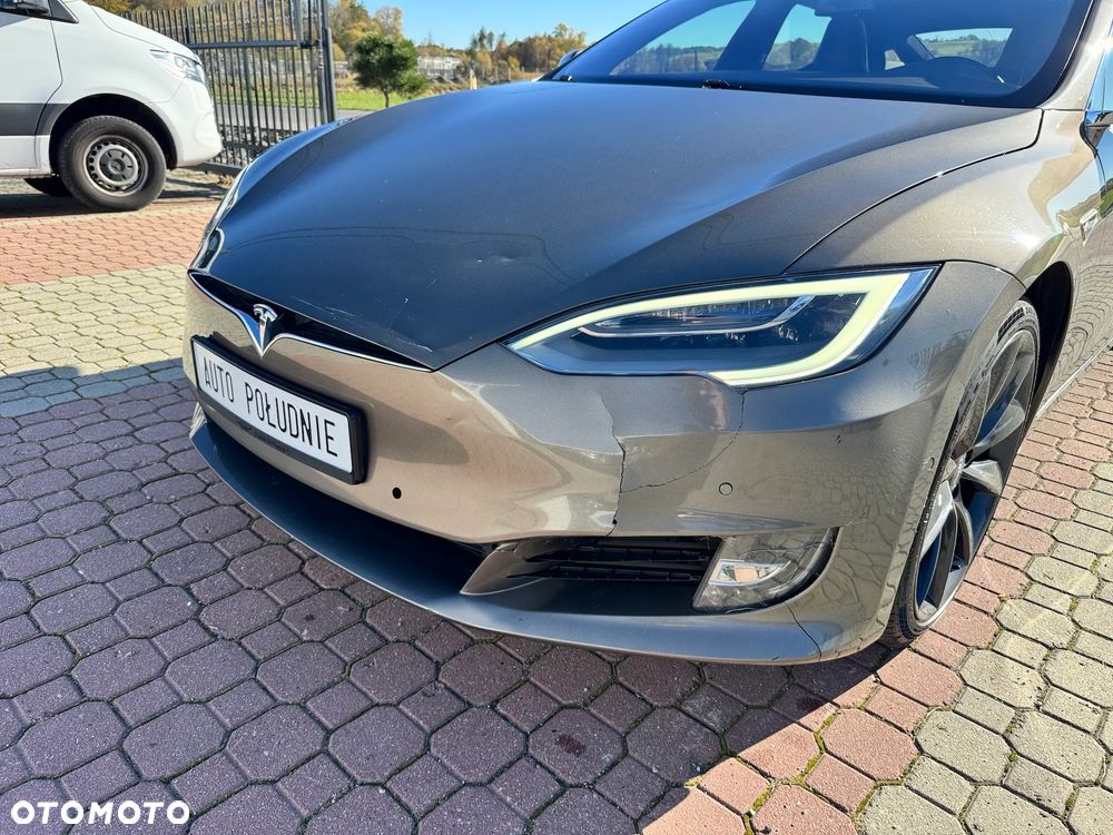 Tesla Model S Long Range Plus - 16