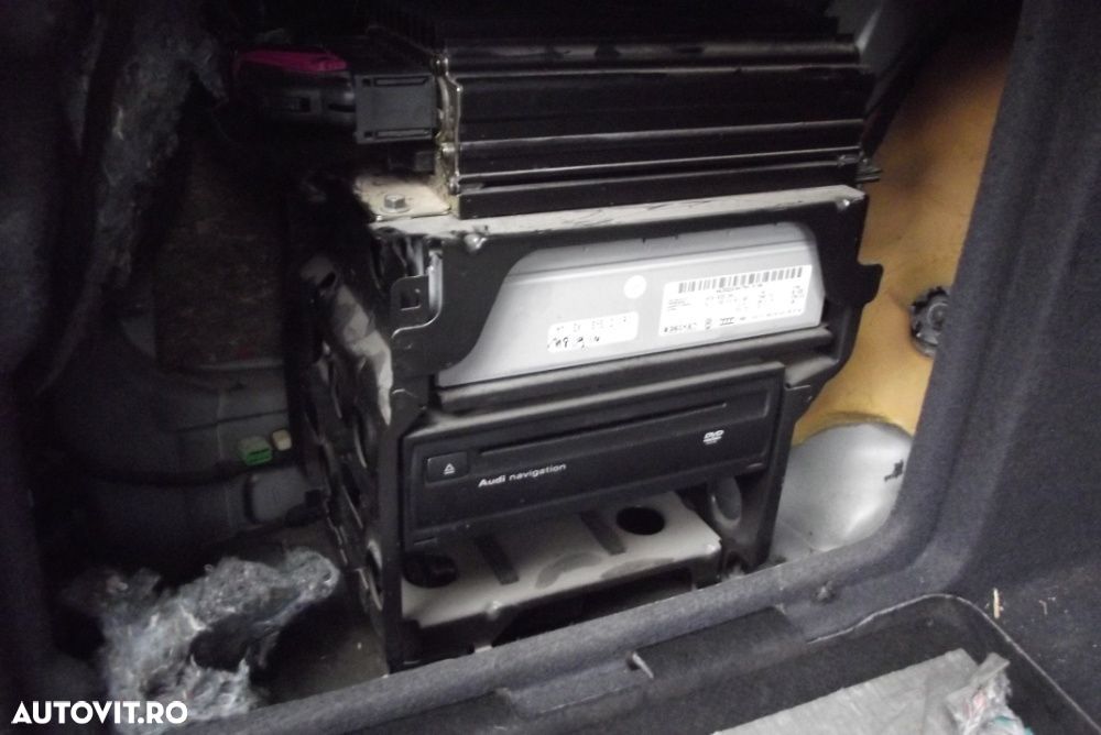 Unitate Navigatie DVD Audi A6 C6 2005-2011 dezmembrez Audi A6 C6 bmk - 1