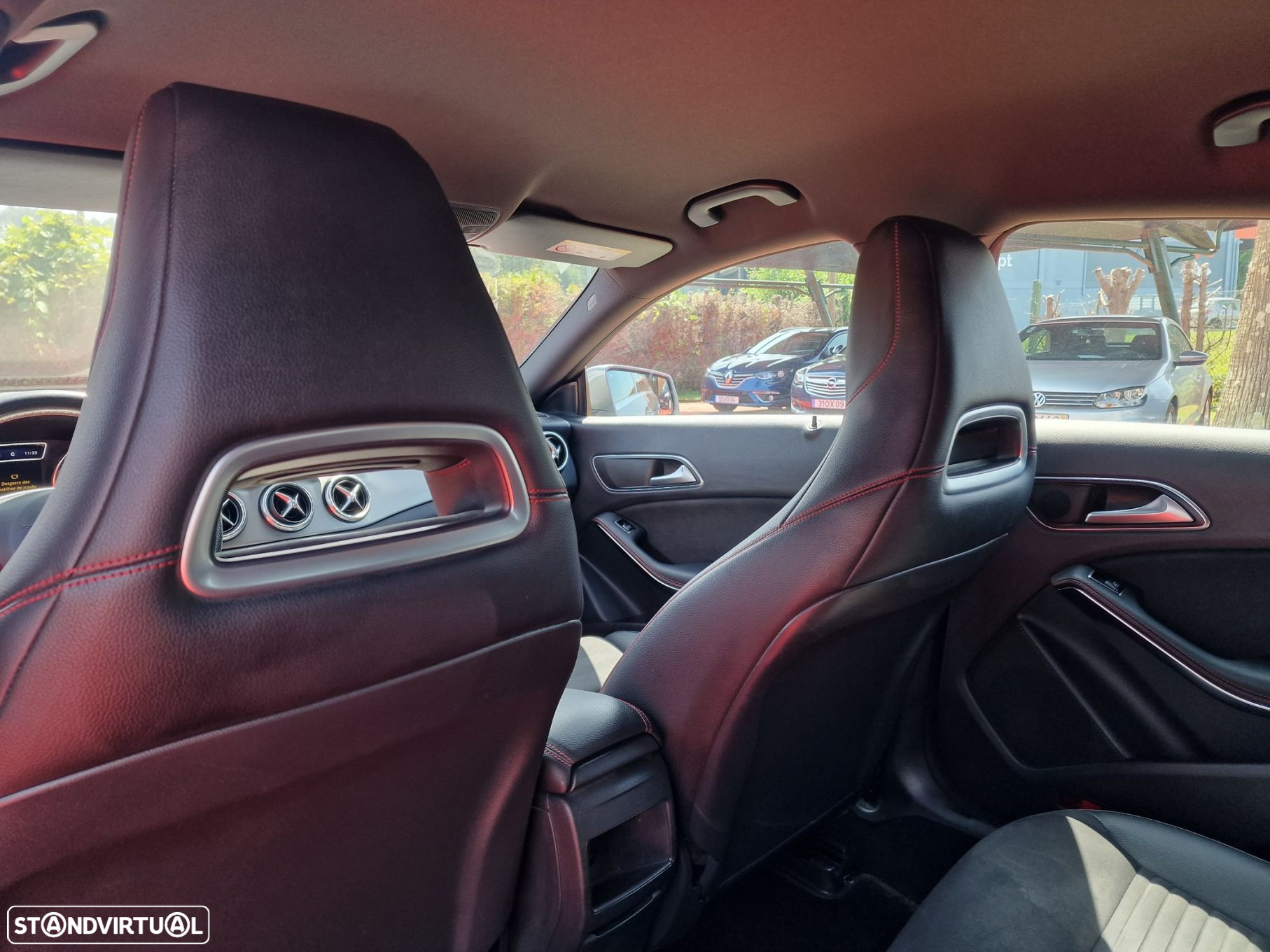 Mercedes-Benz CLA 180 - 14