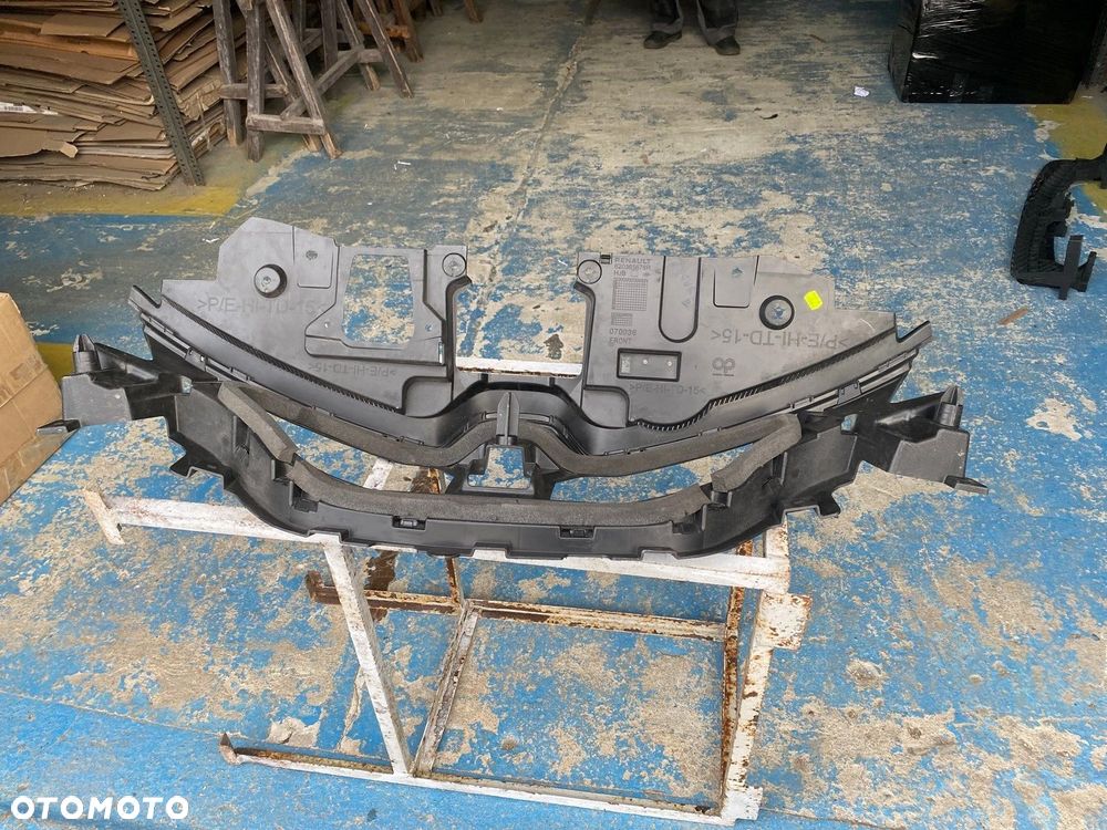 ATRAPA GRILL RENAULT CAPTUR II 19- 620365678R - 5