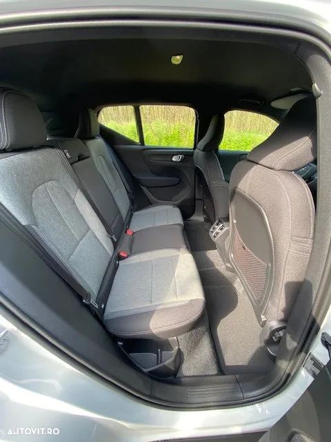 Volvo XC 40 B3 AT FWD MHEV Core - 6