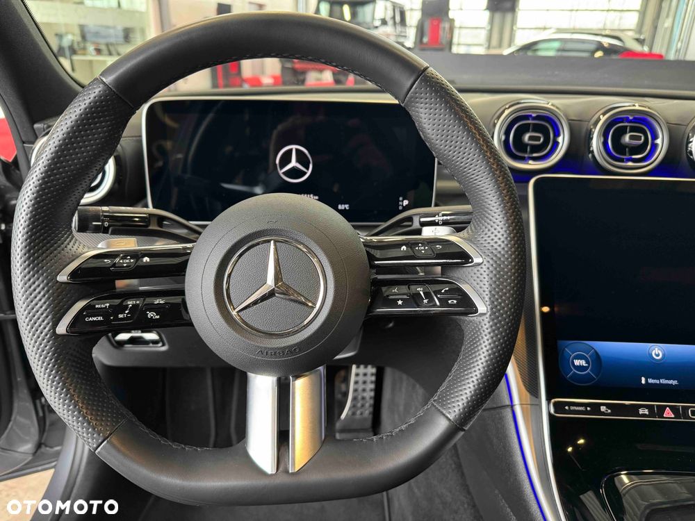 Mercedes-Benz Klasa C 180 mHEV AMG - 15