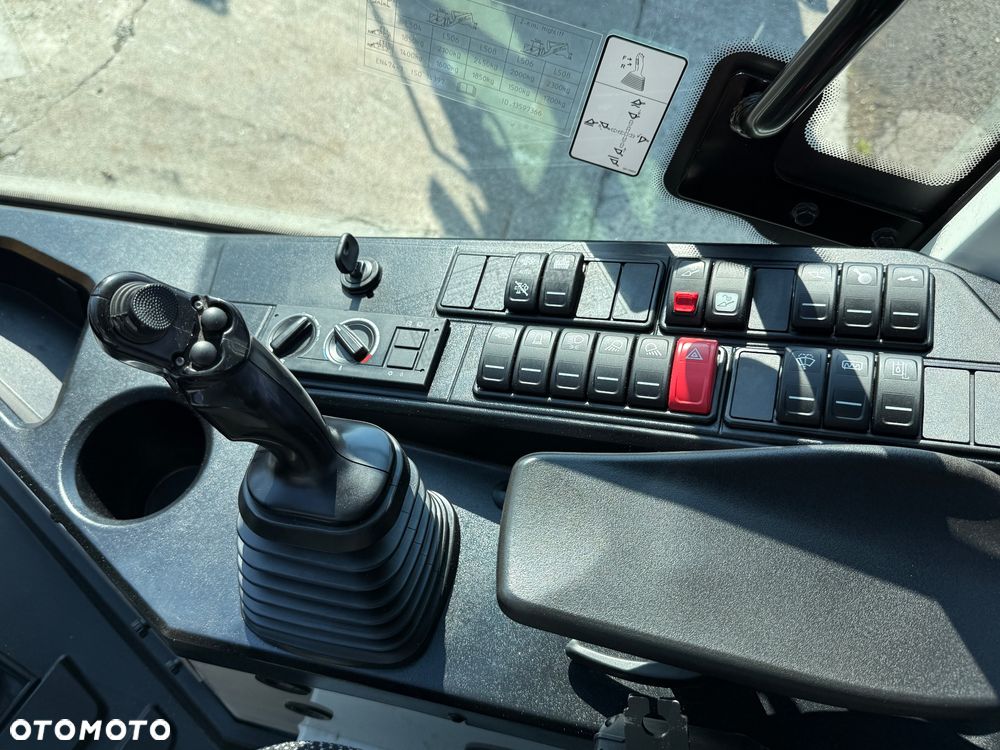 Liebherr Ładowarka 508 - 39