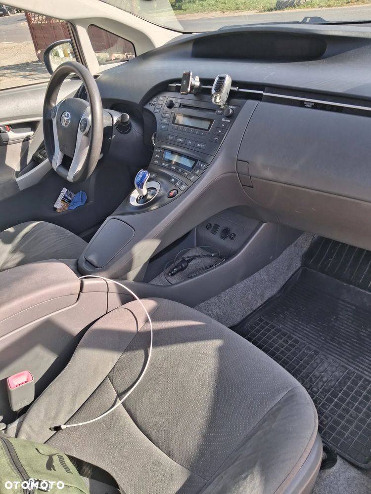 Toyota Prius 1.8 HSD Luna - 6