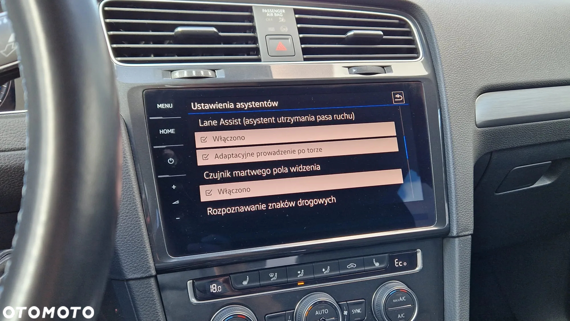 Volkswagen Golf e-Golf - 26