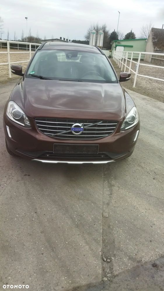 Volvo XC 60 D4 Momentum - 6