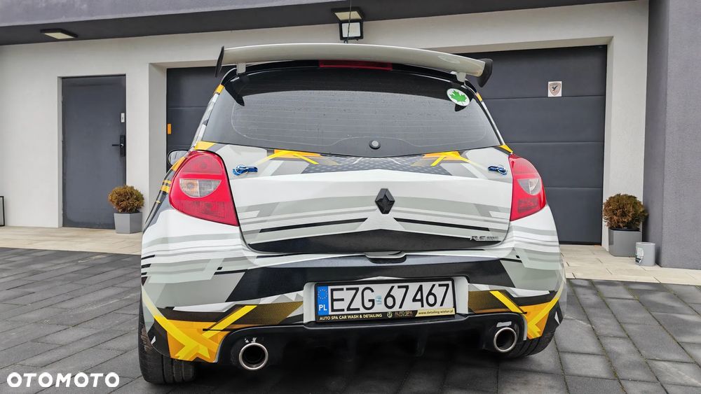 Renault Clio - 7