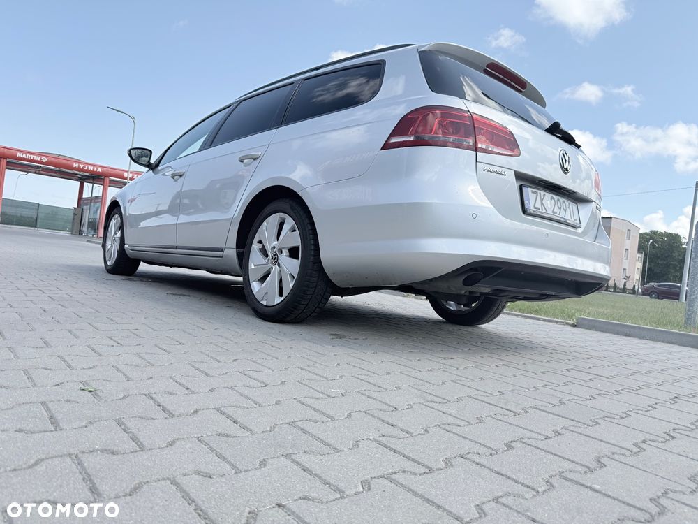 Volkswagen Passat 1.6 TDI Comfortline - 3
