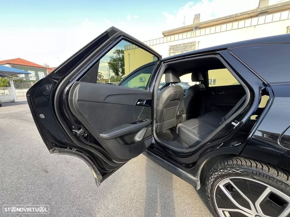 MG MG4 64 kWh Luxury - 42