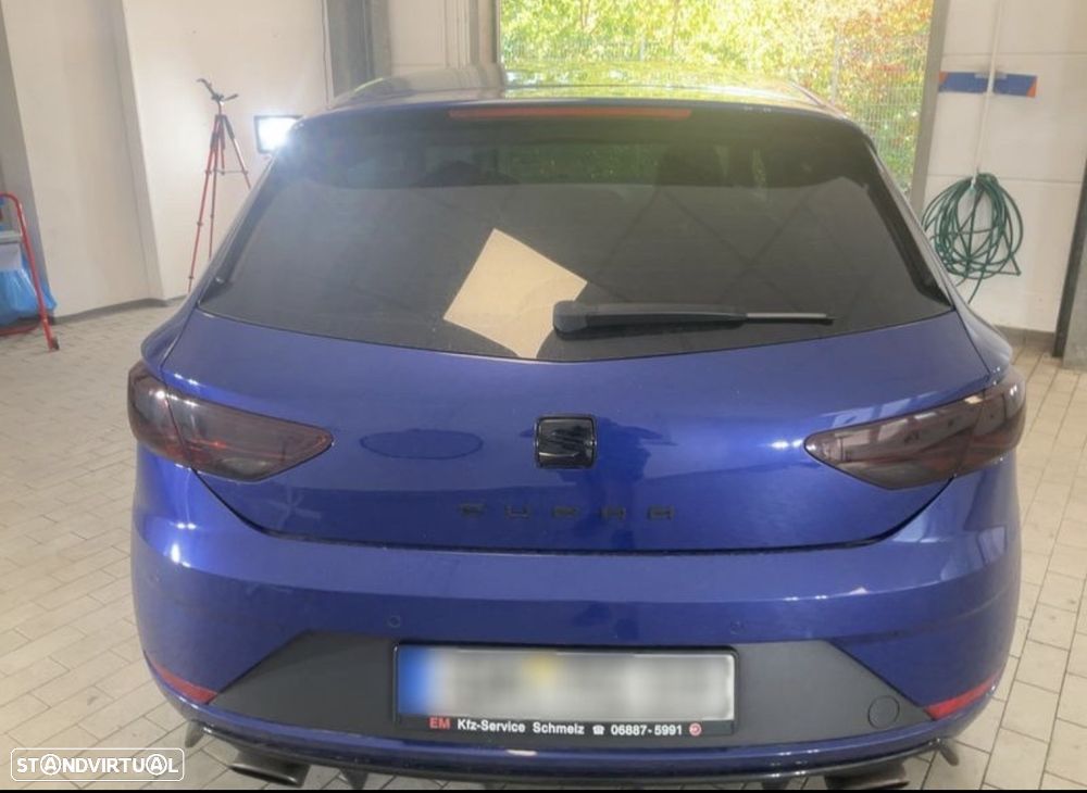 SEAT Leon 2.0 TSI S&S DSG Cupra 300 - 2