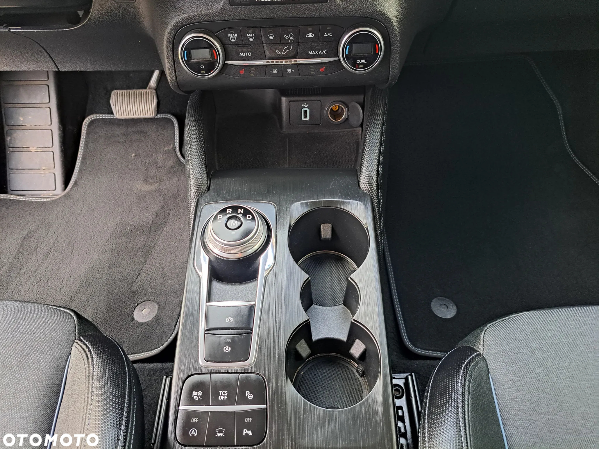 Ford Focus - 15