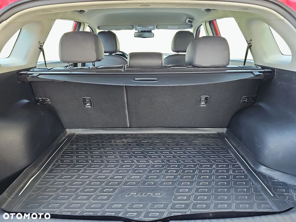 Kia Niro 1.6 GDI Hybrid L - 37