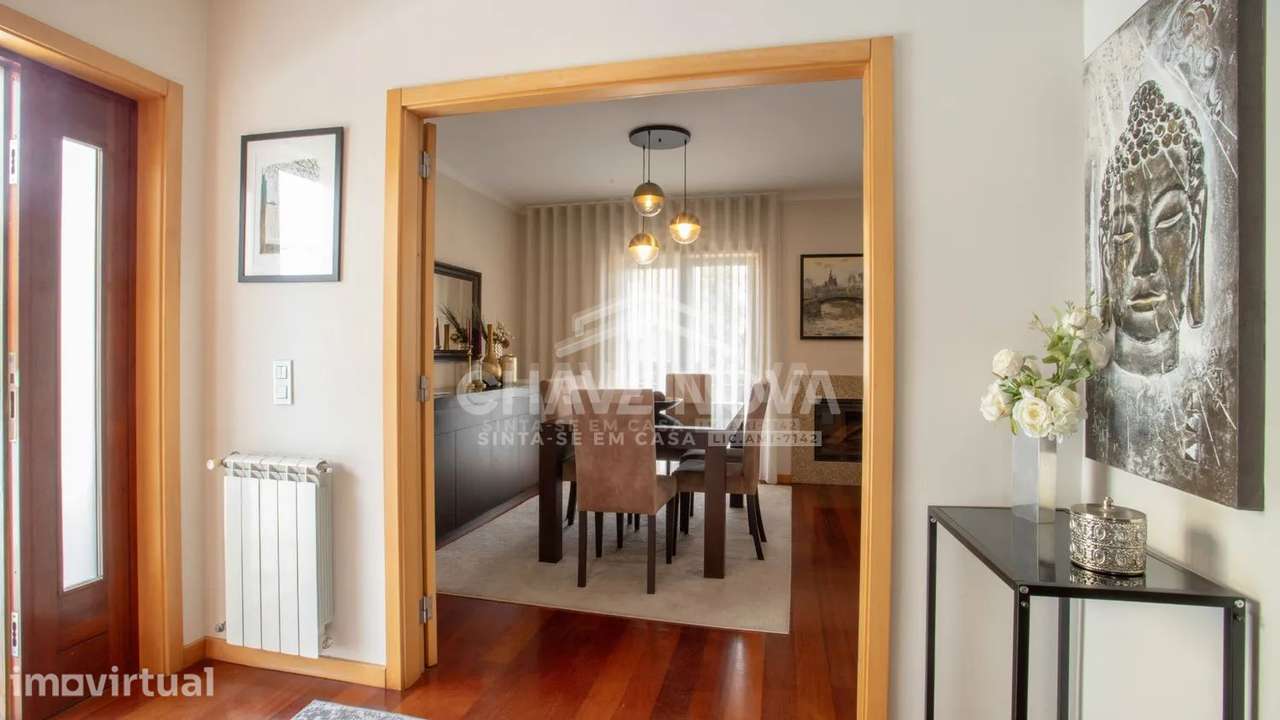 Moradia T4+1 com jardim Gulpilhares / Miramar - Grande imagem: 5/42