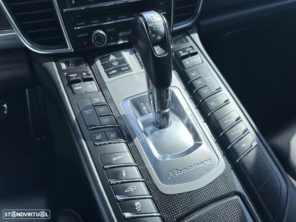 Porsche Panamera S E-Hybrid - 44