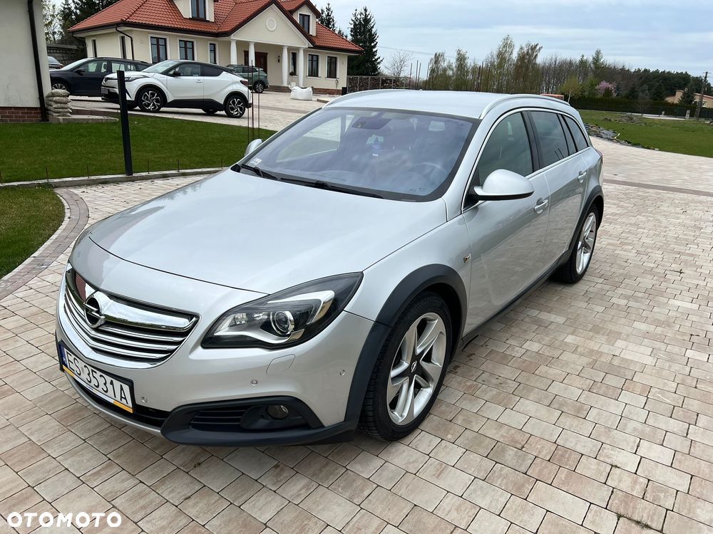 Opel Insignia - 13