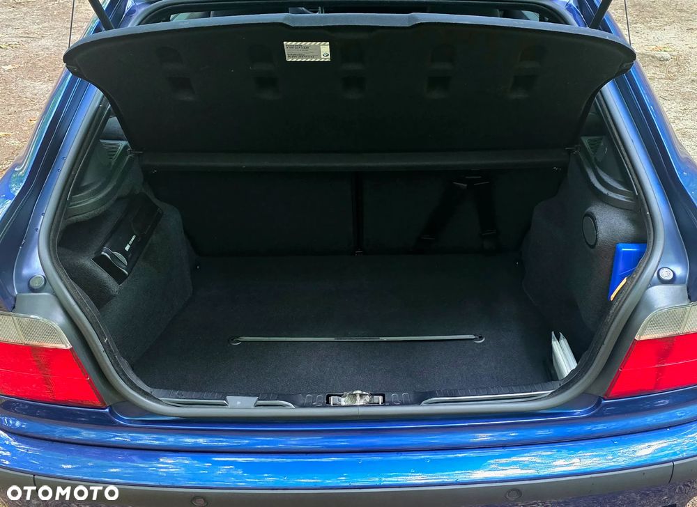 BMW Seria 3 - 12