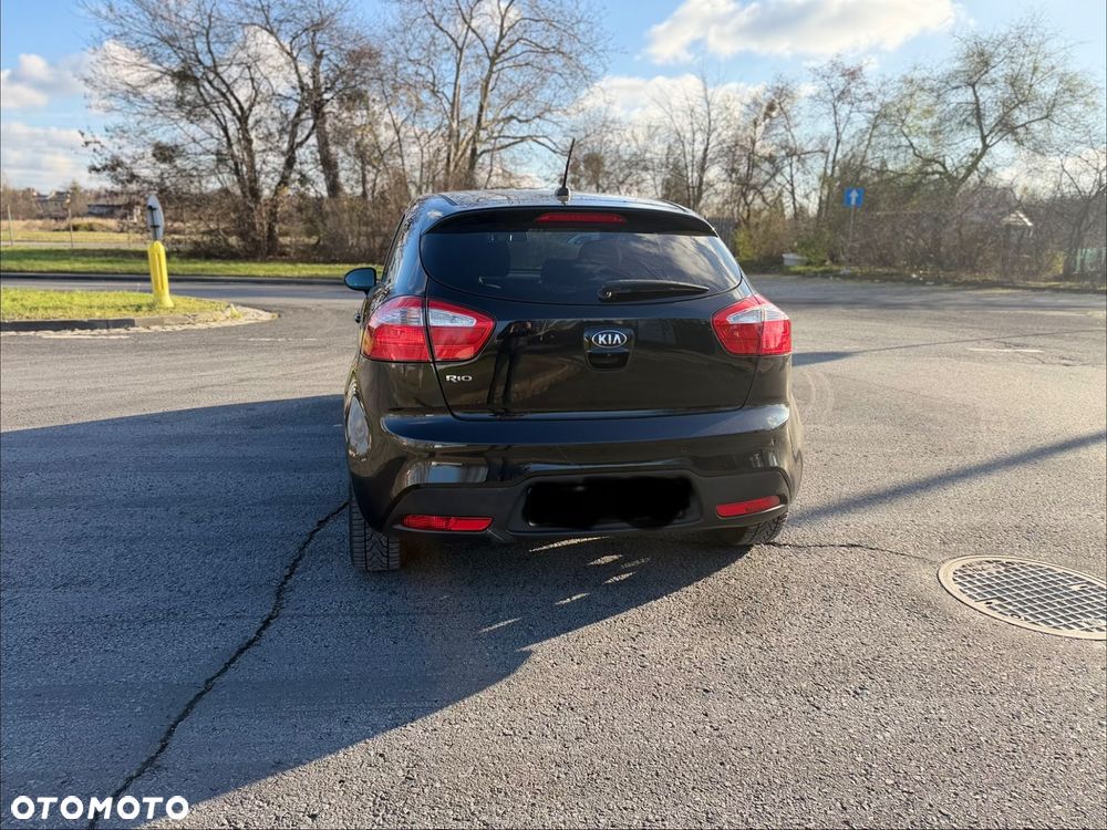 Kia Rio 1.2 Business Line - 5