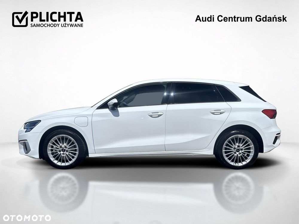 Audi A3 Sportback - 3