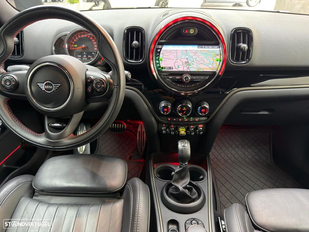 MINI Countryman Cooper SE ALL4 Auto - 27