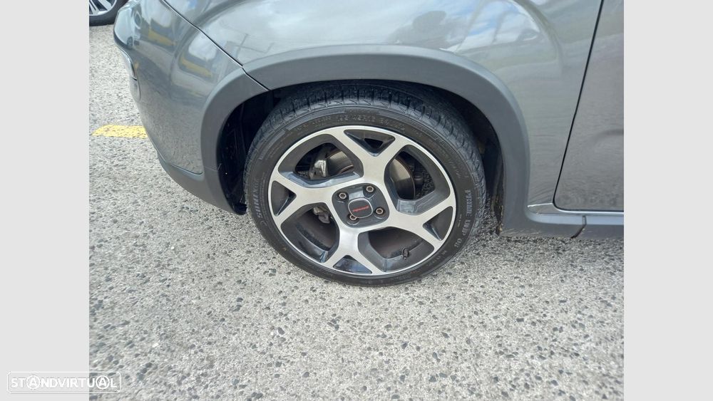 Fiat Panda 1.0 Hybrid Sport - 10
