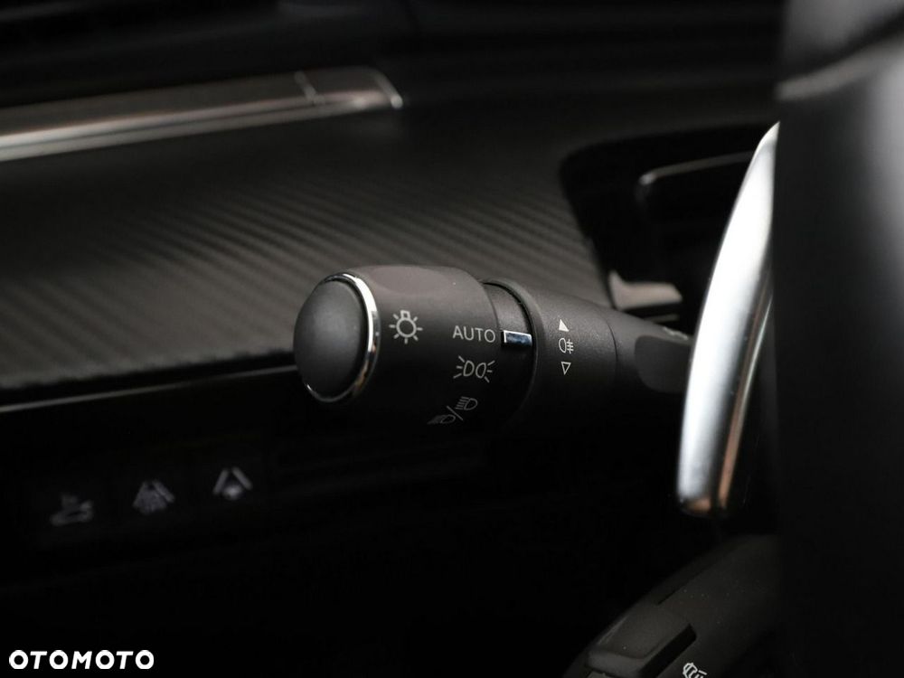Peugeot 508 PureTech 130 EAT8 Allure Pack - 36