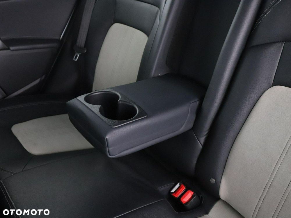 Kia Sportage 1.6 GDI M 2WD - 37