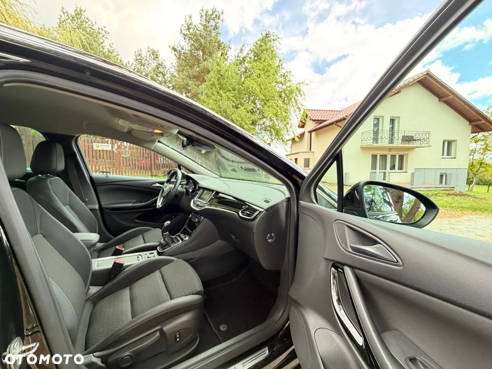 Opel Astra 1.4 Turbo Start/Stop Innovation - 26