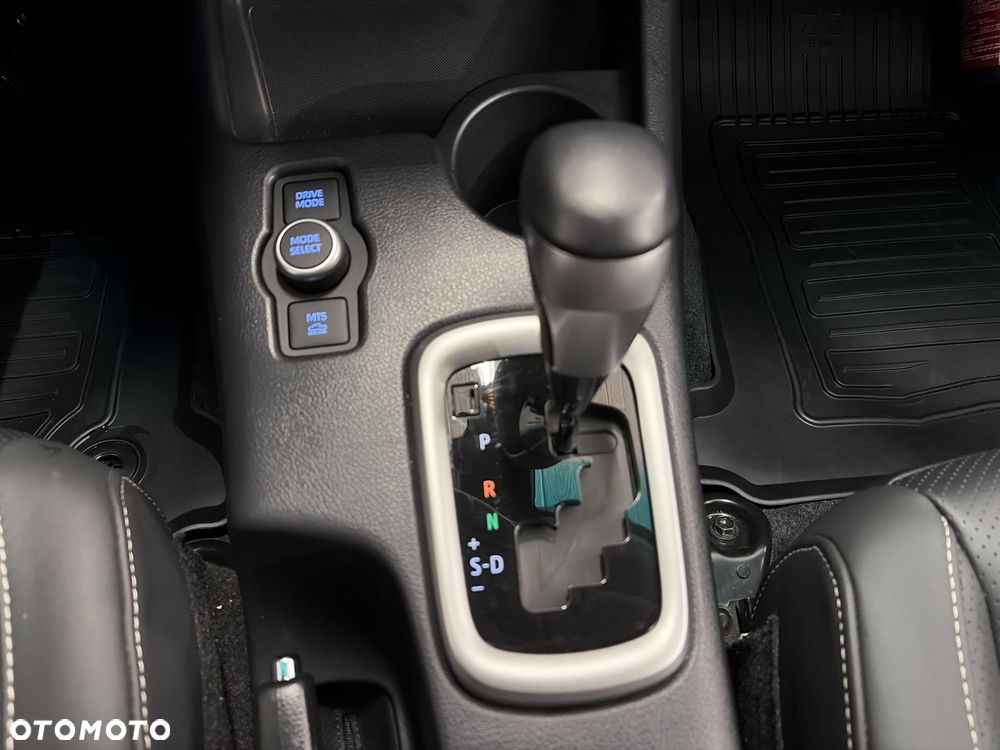 Toyota Hilux 2.8 D-4D mHEV Double Cab Executive 4x4 - 20