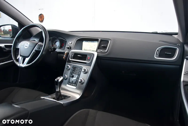 Volvo V60 D2 Drive-E Dynamic Edition (Momentum) - 31