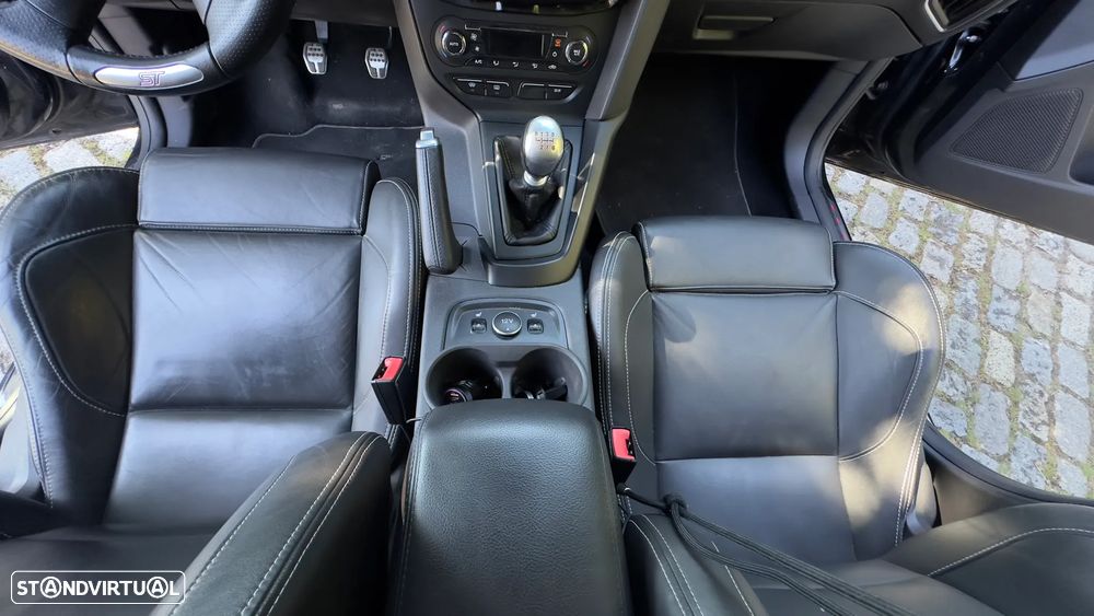 Ford Focus SW 2.0 EcoBoost ST - 10