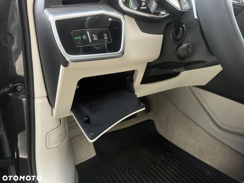 Audi A6 - 37