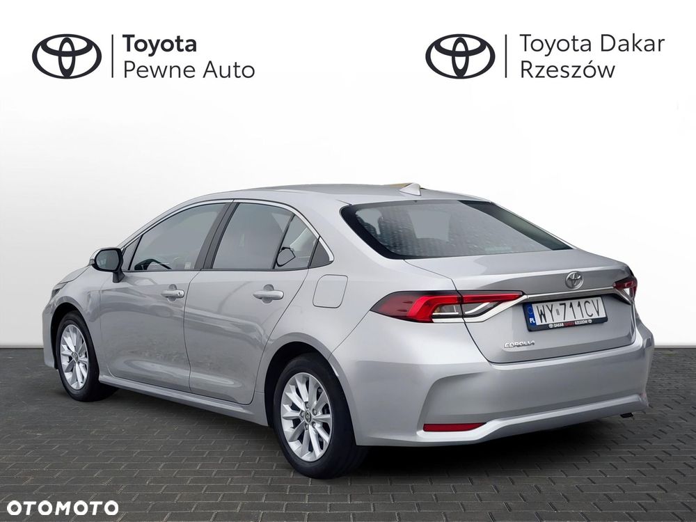 Toyota Corolla - 3