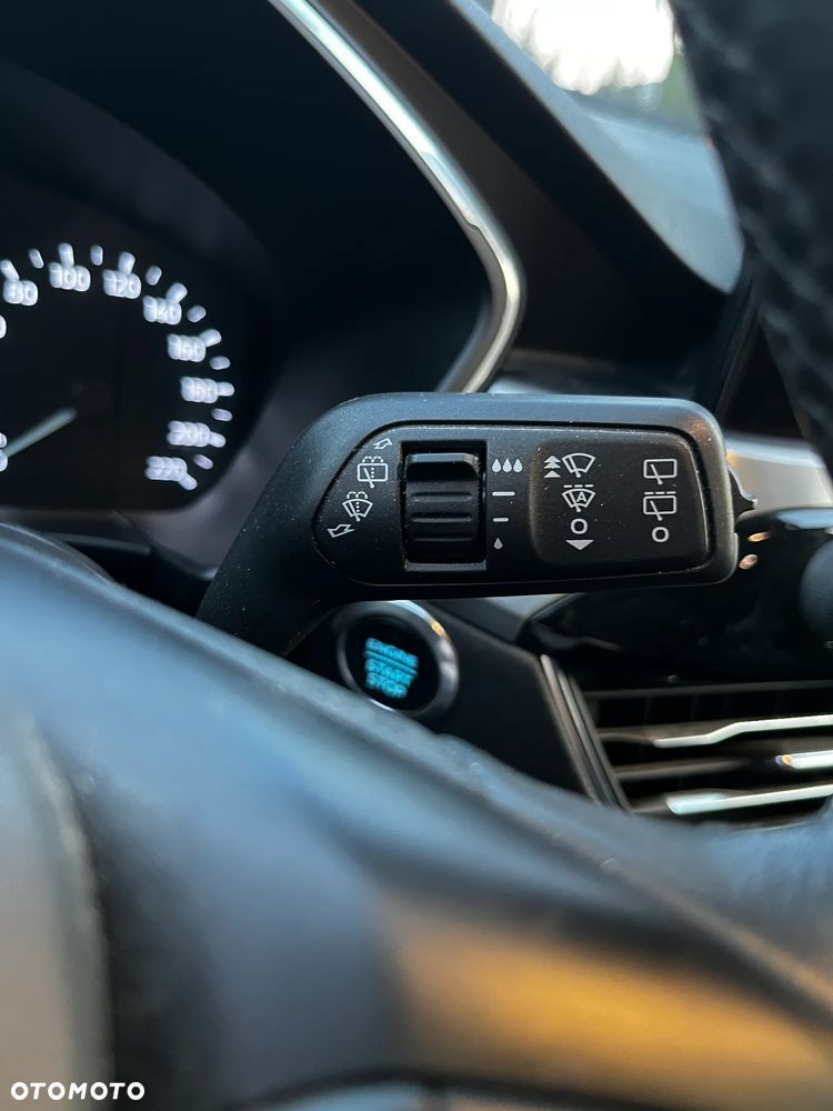 Ford Kuga 1.5 EcoBlue FWD Titanium X - 16