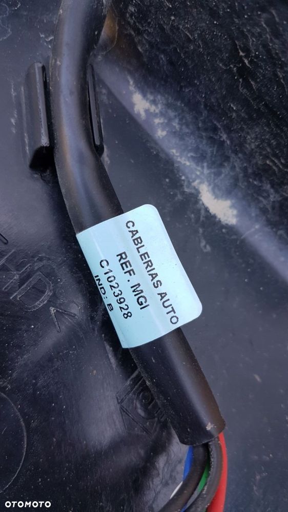 ZBIORNIK ADBLUE CITROEN BERLINGO PEUGEOT PARTNER RIFTER - 9