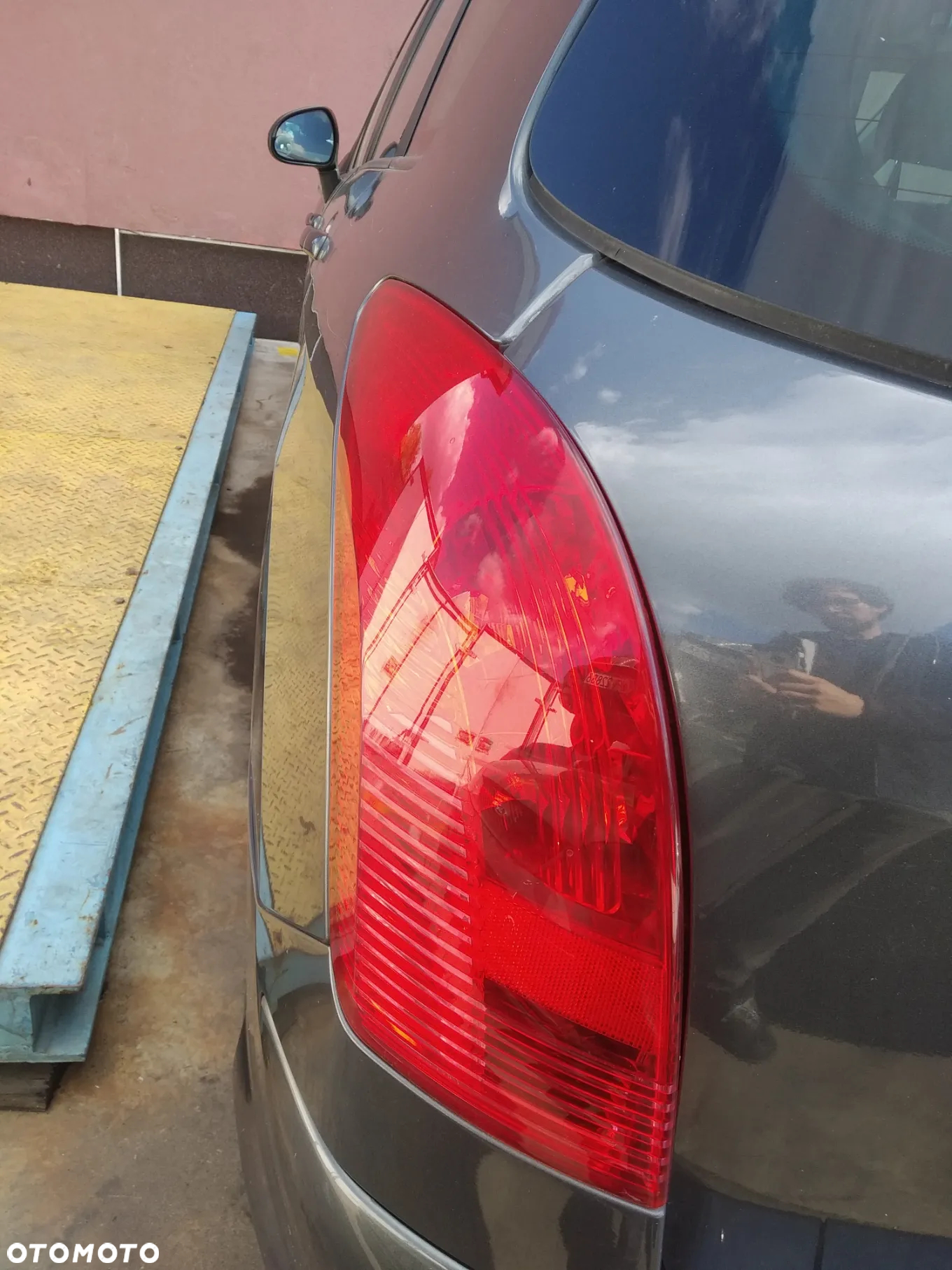 PEUGEOT 308 SW T7 07-11 1.6 HDI 9HZ - WTRYSKIWACZ WTRYSK - 24