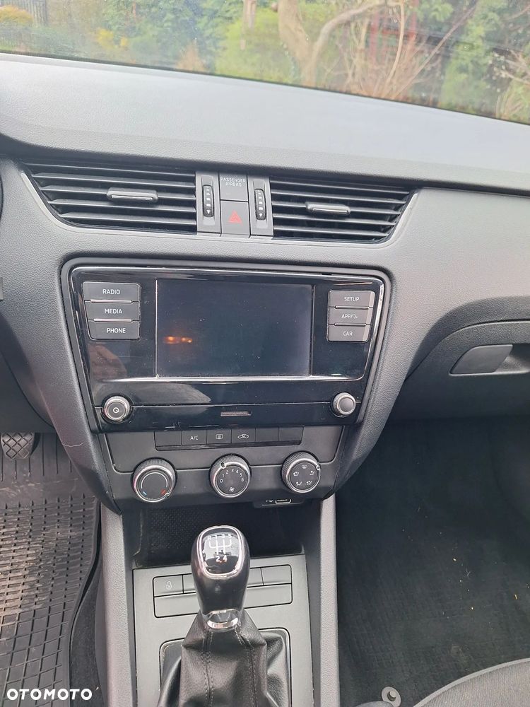 Skoda Octavia 1.6 TDI Active - 8