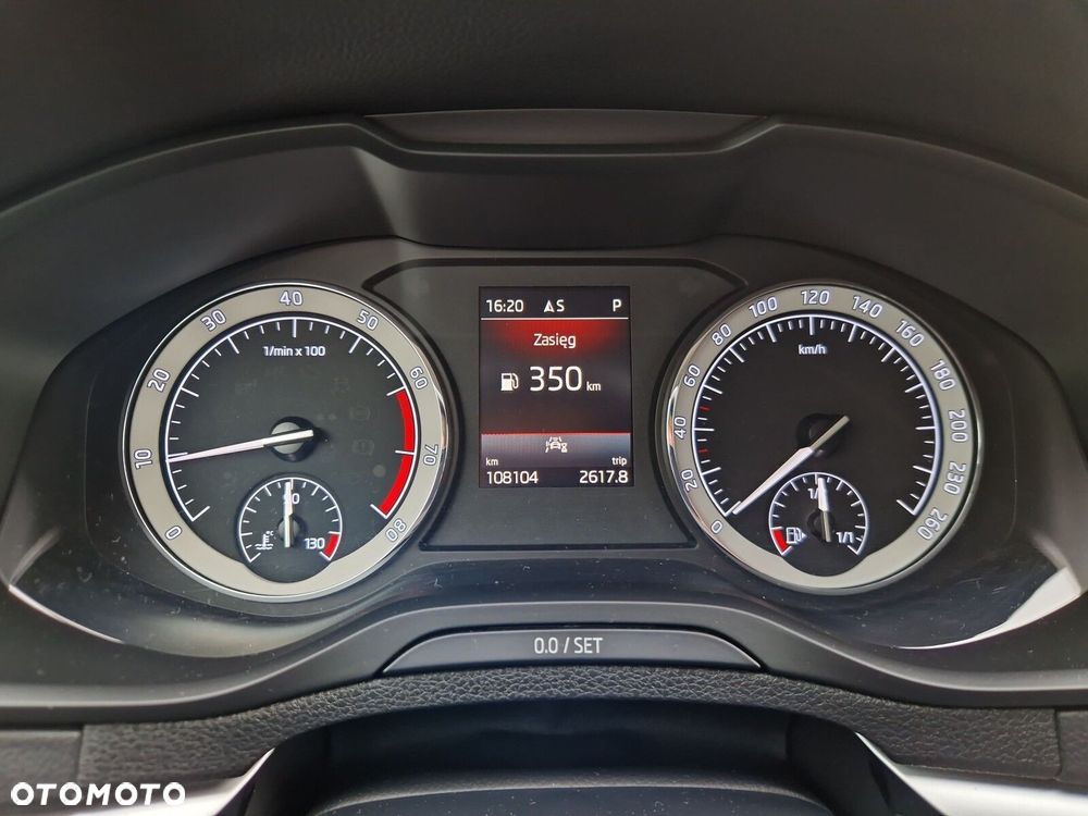 Skoda Karoq 1.5 TSI ACT Style DSG - 19