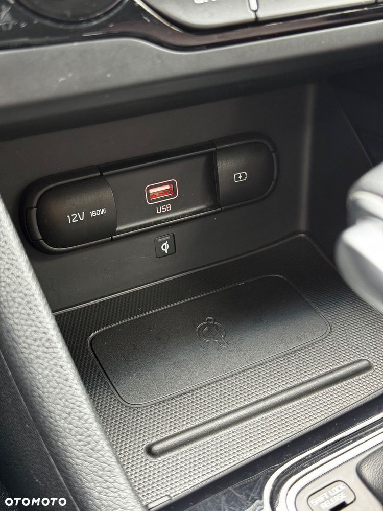 Kia Niro 1.6 GDI Hybrid XL - 25