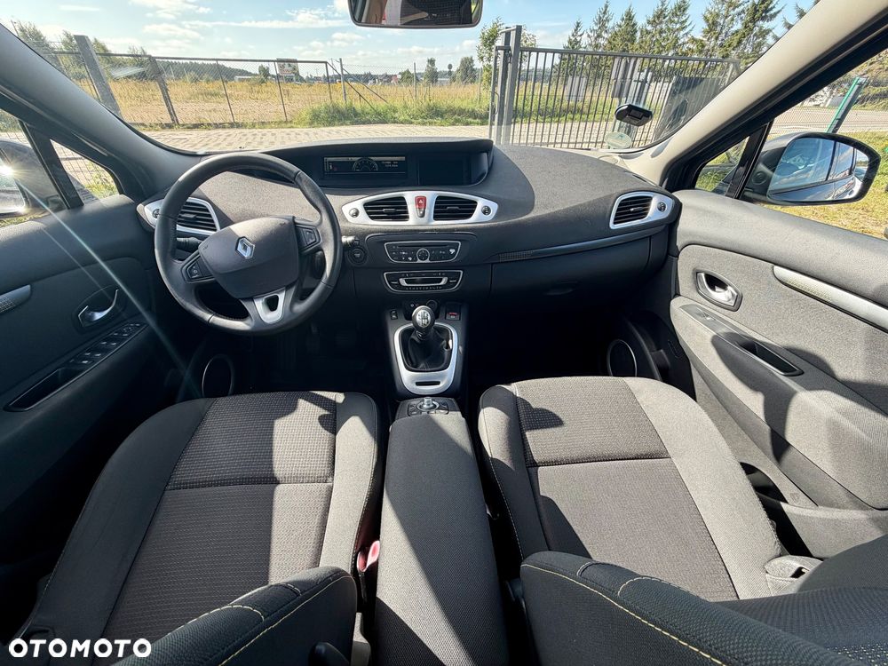 Renault Scenic TCe 130 Dynamique - 8